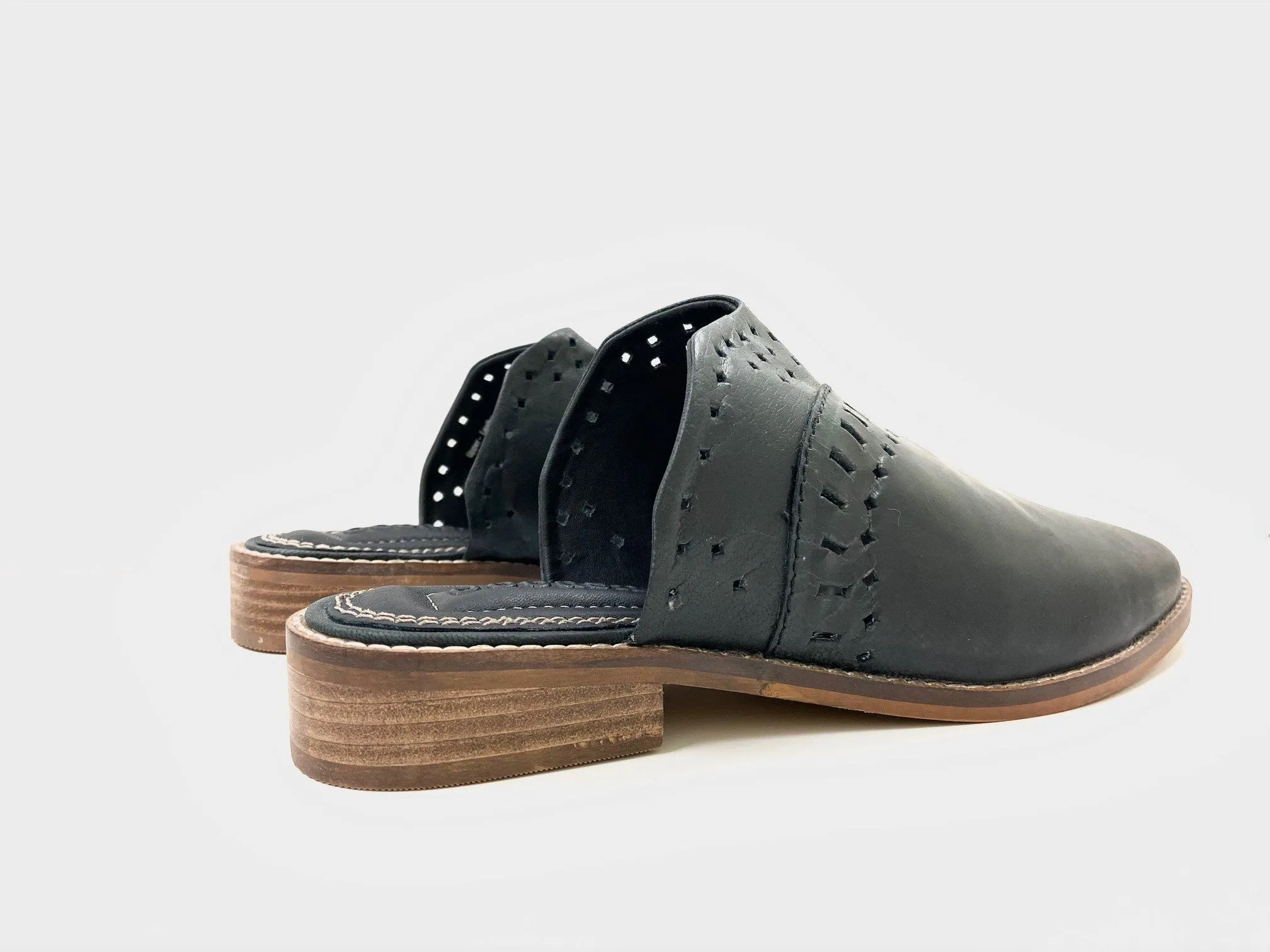 Ali Black Leather Mule