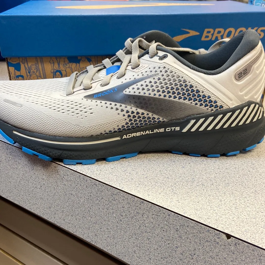 Brooks Adrenaline 22