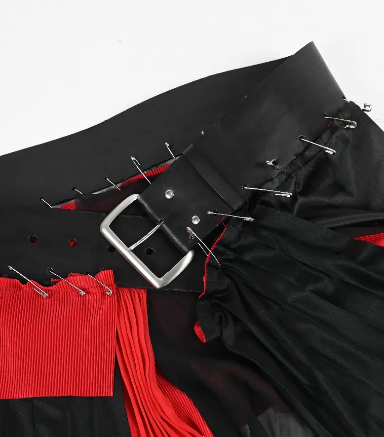 ME TO YOU layered red leather belt skirt