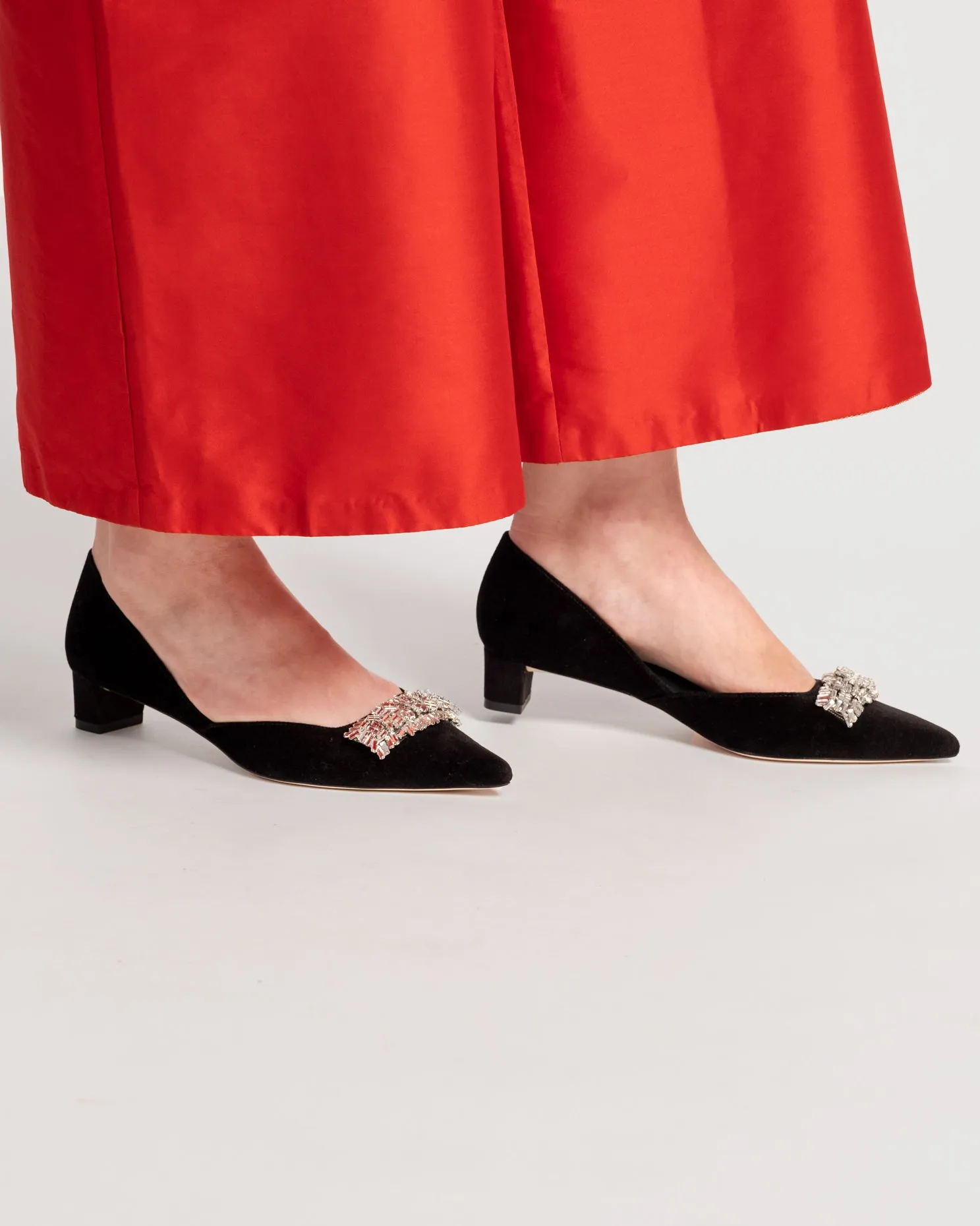 Paula Mini Block Heel Velvet Black