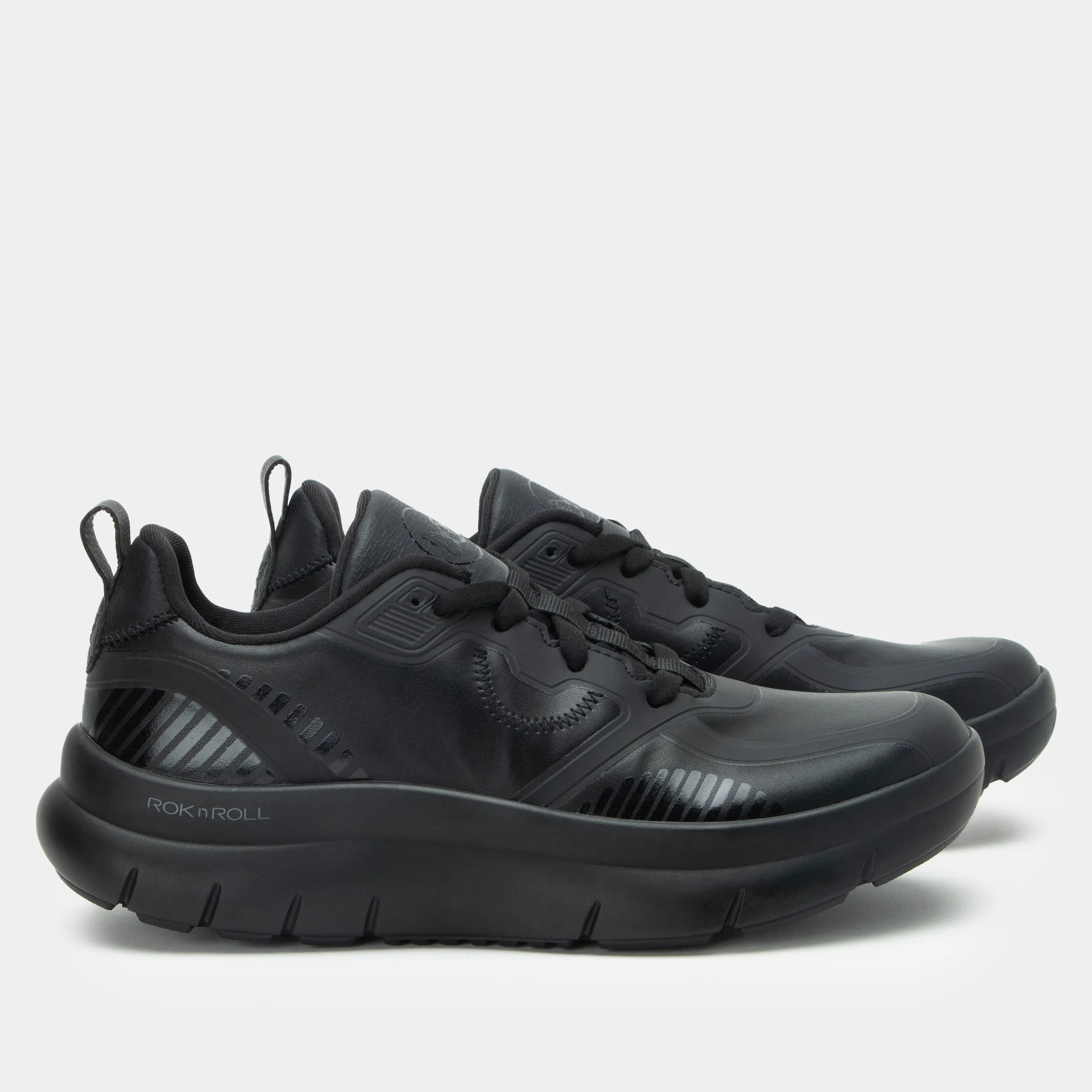 Solstyce Black Out Shoe